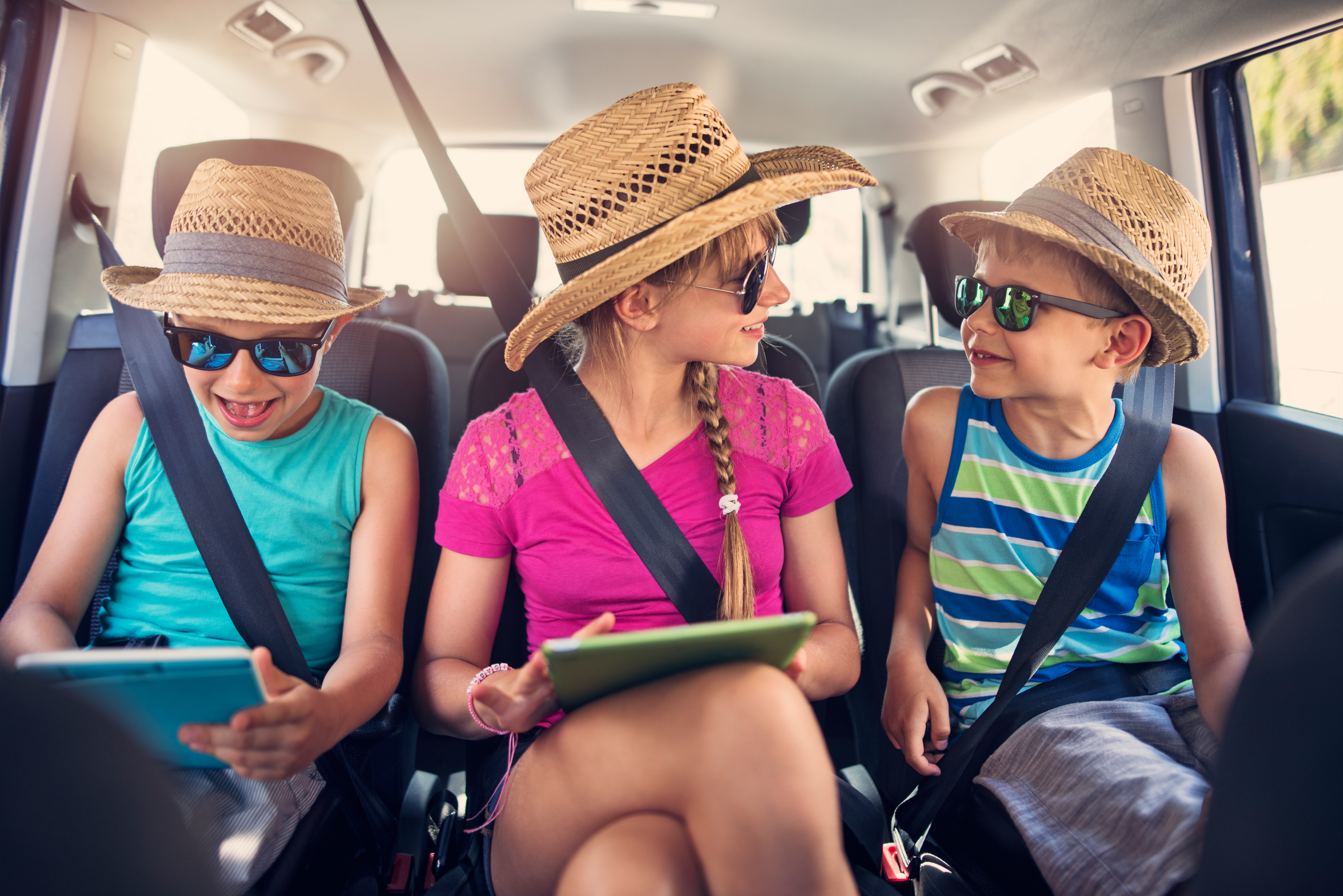 Blog Reise mit Kindern Auto.png